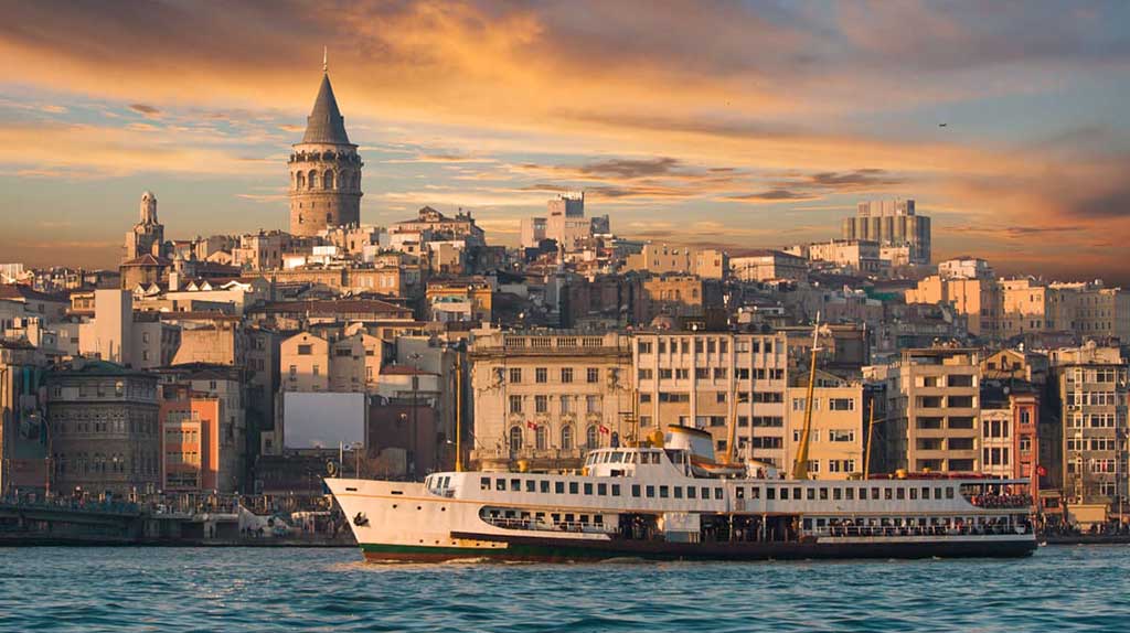 tourist-attractions-in-Istanbul-min.jpg